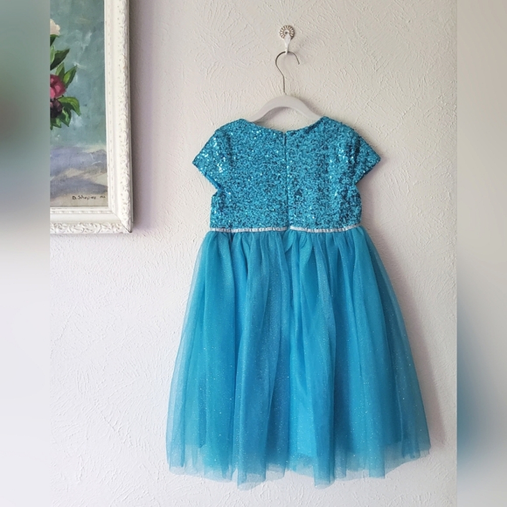 DISNEY -RARE FIND- Sequin & Tulle FROZEN Dress w/Elsa Character Design Sz.5 - Picture 2 of 7